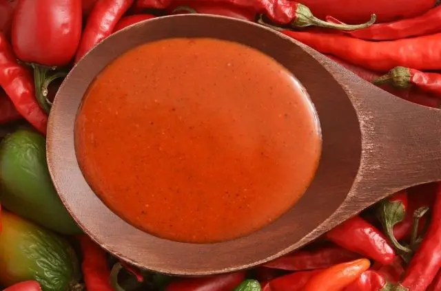 How to Thicken Hot Sauce (3 Ways)