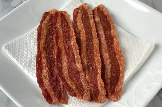 Crispy Microwave Turkey Bacon