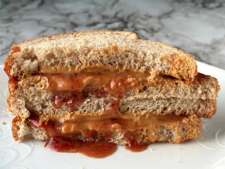 Healthy Peanut Butter & Jelly