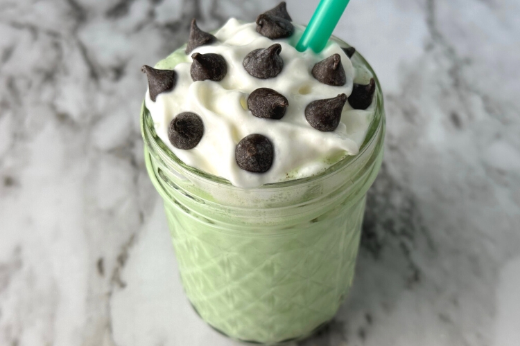 Healthy Shamrock Shake